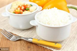 软饭硬吃瓜,揭秘娱乐圈背后的甜蜜与辛酸